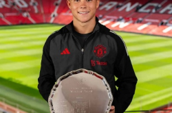 实至名归！官方宣布，阿玛斯荣获曼联年度最佳年轻球员称号