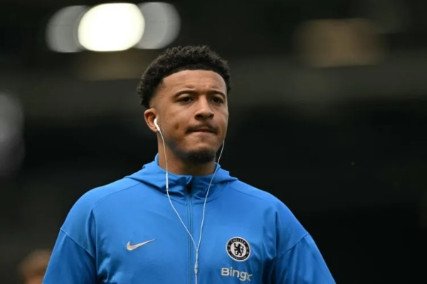 切尔西决定放弃桑乔转会,将支付500万镑违约金,球员未来去向引关注 切尔西决定放弃桑乔转会,将支付500万镑违约金,球员未来去向引关注