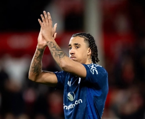 约罗深陷曼联悔恨，紧急请求门德斯促成转会皇马