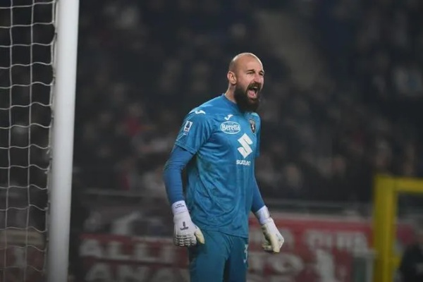 罗马诺独家爆料,曼联积极追求都灵门将万尼亚,双方已开启接触洽谈 罗马诺独家爆料,曼联积极追求都灵门将万尼亚,双方已开启接触洽谈