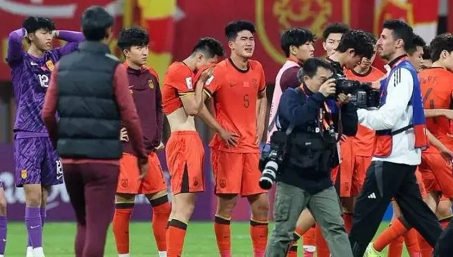 扩军64强，中国足球迎来新机遇？AI预测助力，国足有望再攀高峰！
