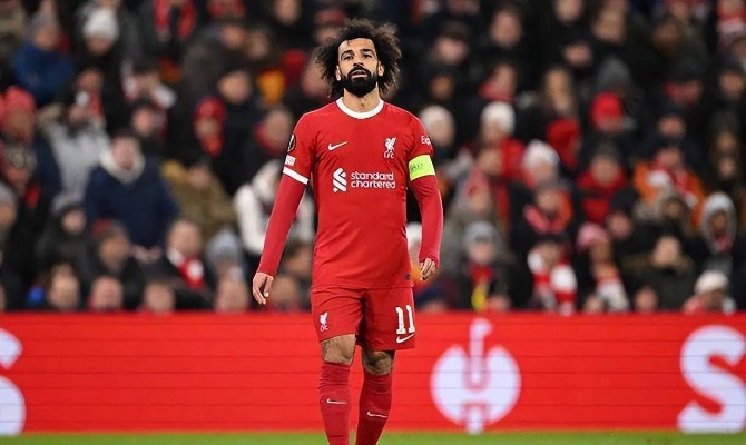 为啥不一起呢？萨拉赫直言，本赛季我更渴望捧起英超联赛冠军而非欧冠！